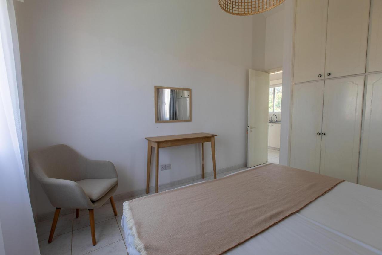 Socrates Apartments Polis Eksteriør billede